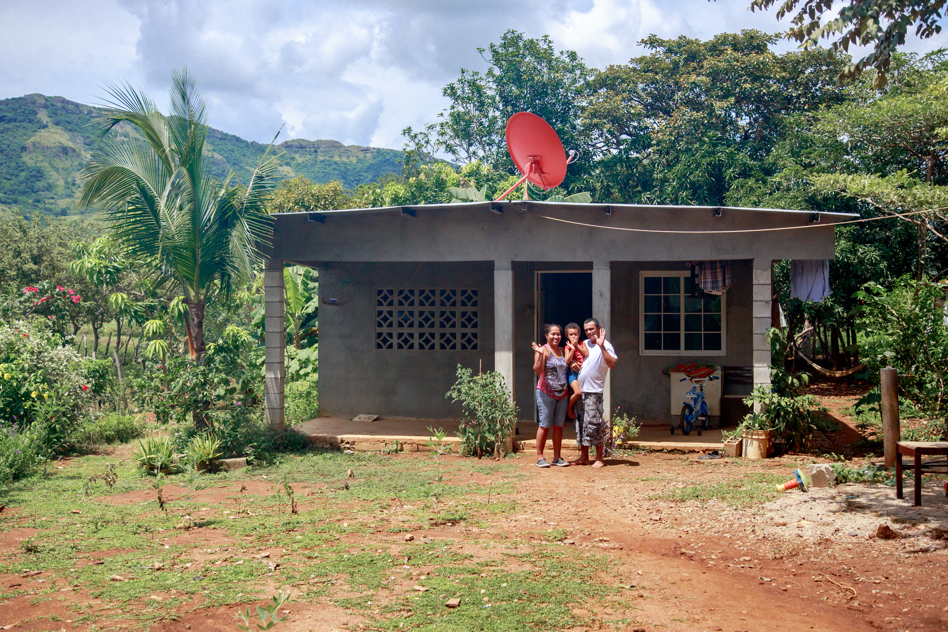 first-CI-donation-a-huge-success-Panama-Hear-the-World-Foundation-27