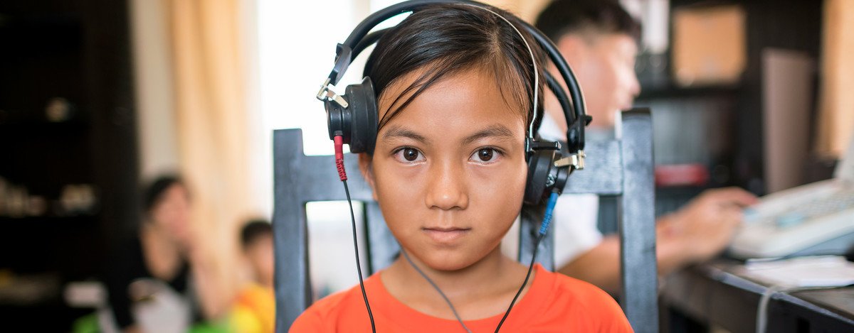 audiological-care-changing-22000-lives-every-year-cambodia-hear-the-world-foundation